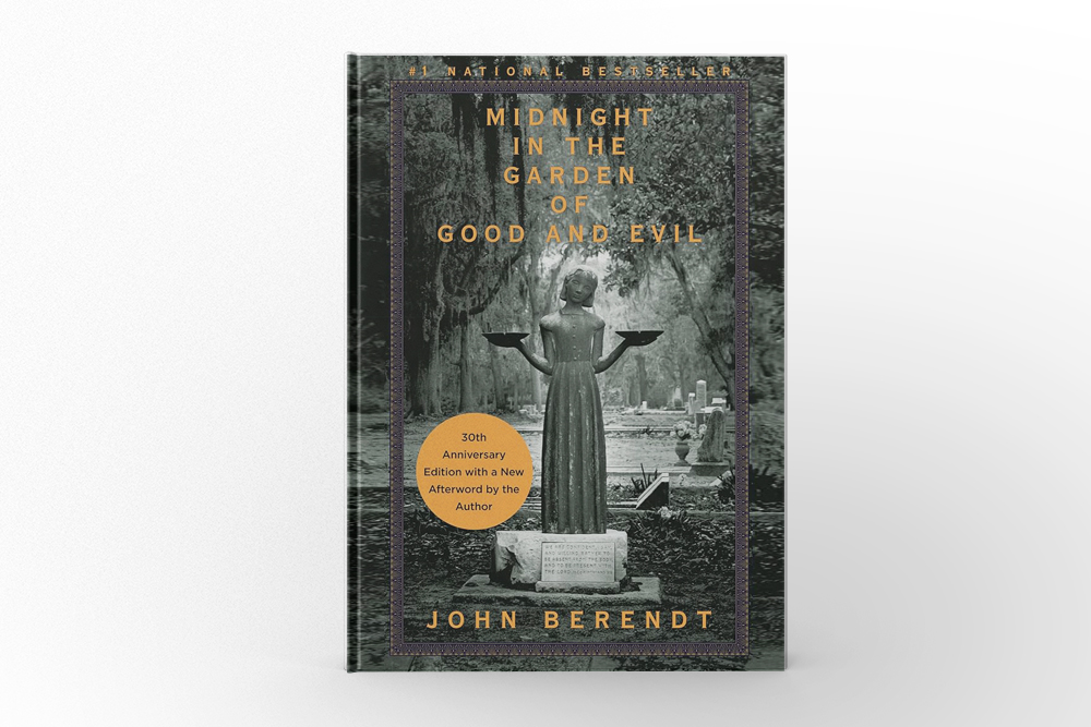 Midnight in the Garden of Good and Evil by John Berendt